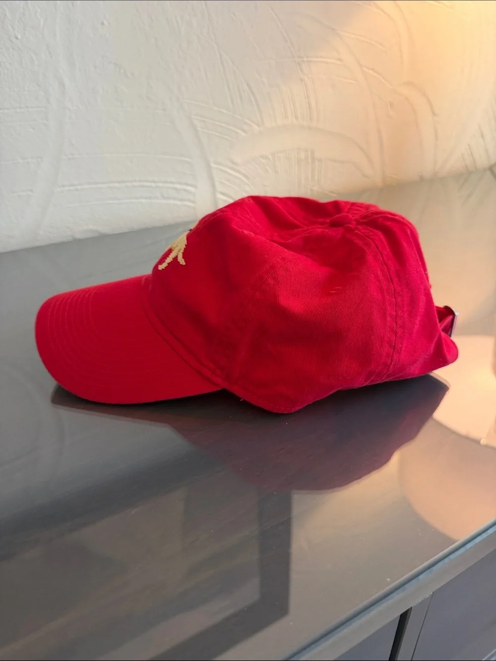 Red Baseball Cap with Embroidered Dog Motif - Picture 5 of 6